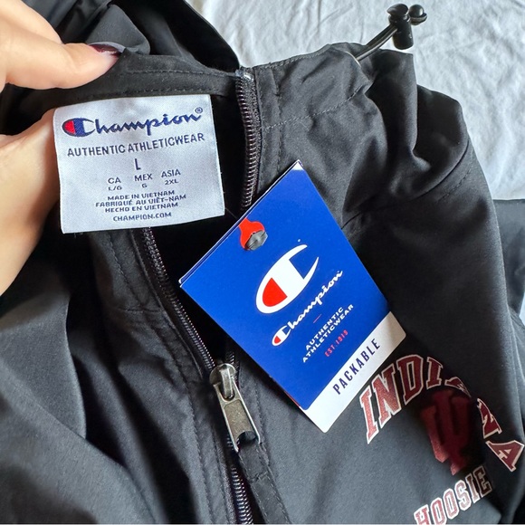 Champion Indiana University Windbreaker - Picture 4 of 4